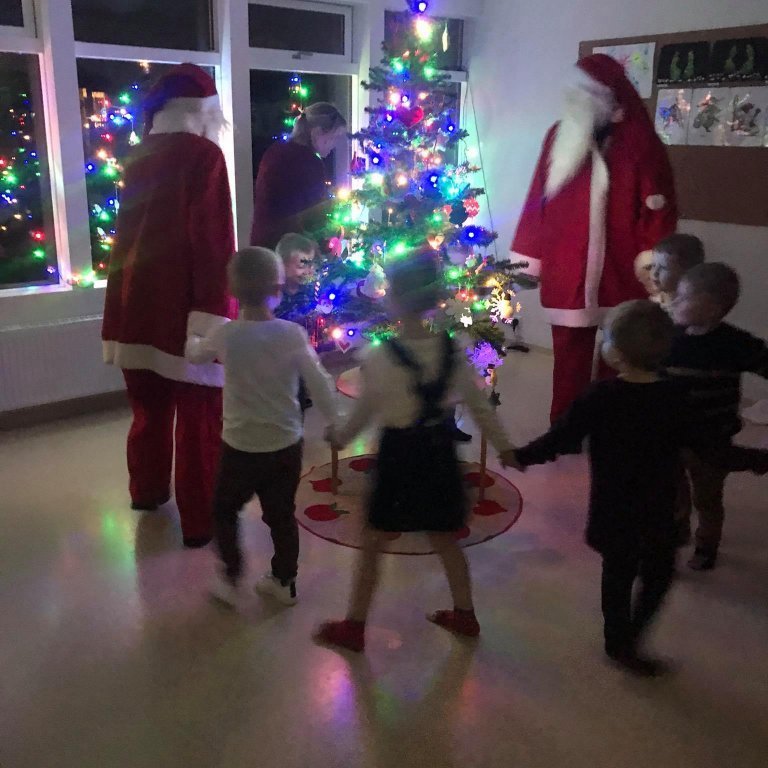 131642148_706628080224612_4065728417785168759_n