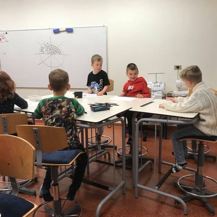 141884580_865473977520561_533718457798508138_n