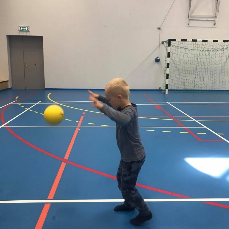 233095076_1198474360616429_8790532789126027739_n