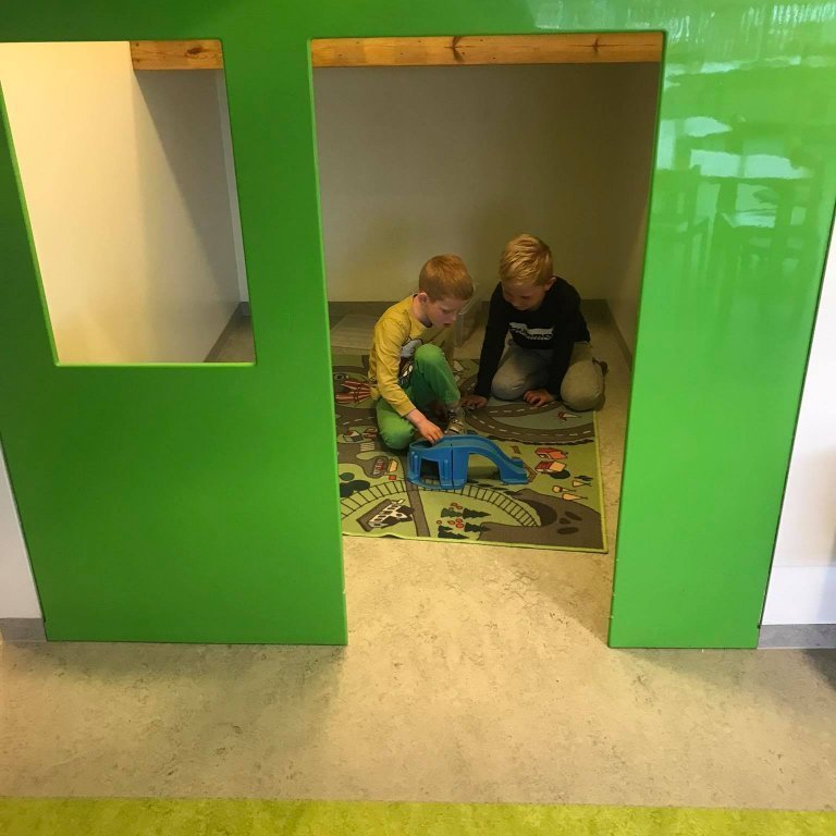 235064341_307279894411352_1438879513398390391_n