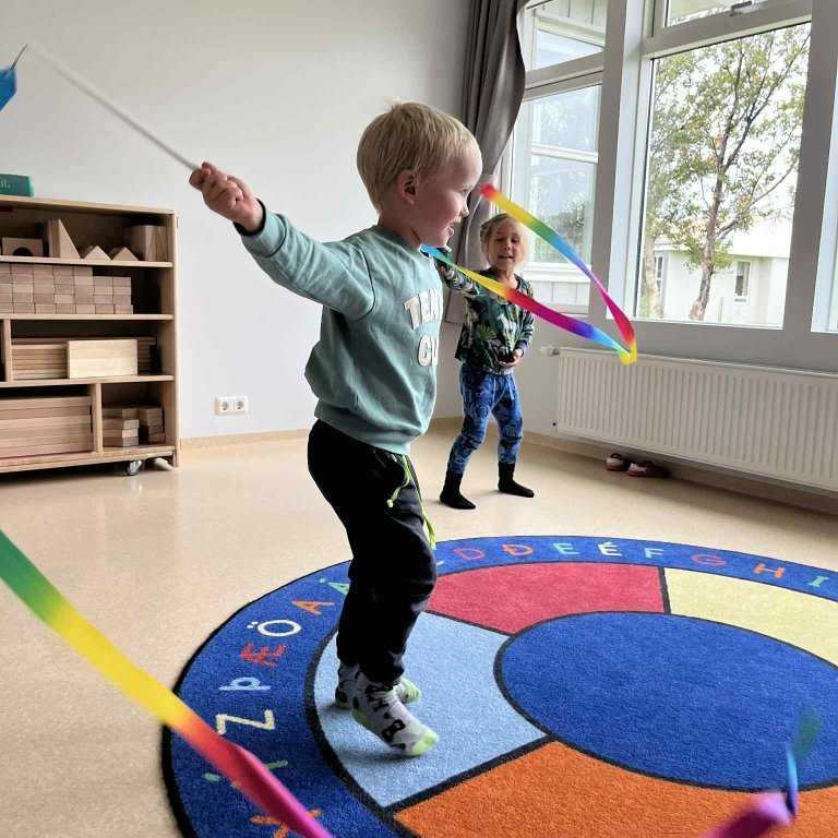 6d2b8159-9983-4a94-9c0f-3eb7f23c70f4