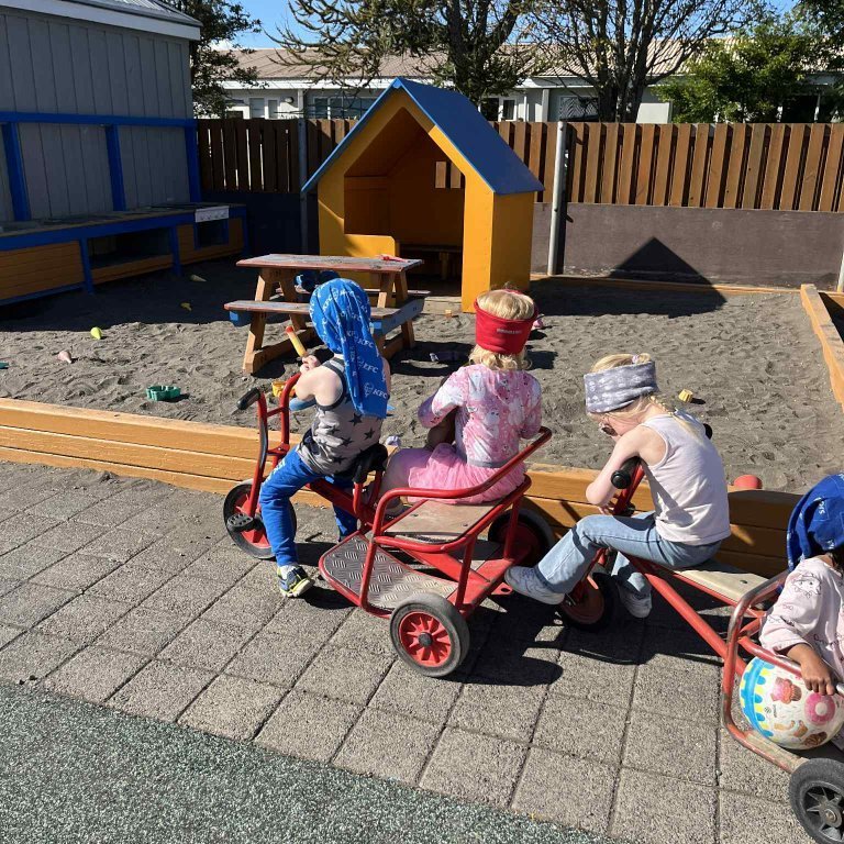 97cea562-999f-403b-bfec-7988572e17aa-copy