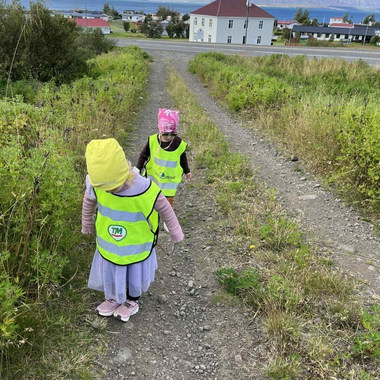 e0dce35d-46c4-47be-a16b-eb4f564be4ed