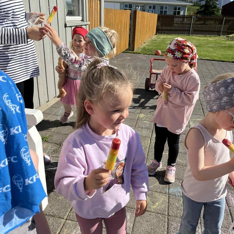 ec2b38b1-8367-4346-951f-17c74fc475ec-copy