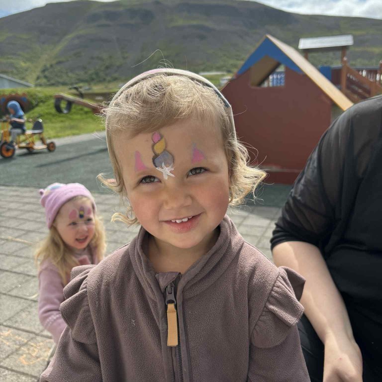 1b9abc10-c05d-42fc-808f-8a31e4a8a485