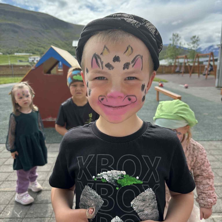 44dc1d72-c5cd-44f8-939b-6b3ebcc19e95