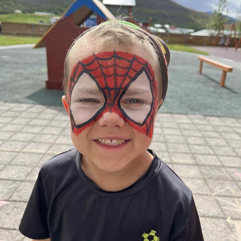 f3e79793-5a91-4798-935f-4fd338a09b86