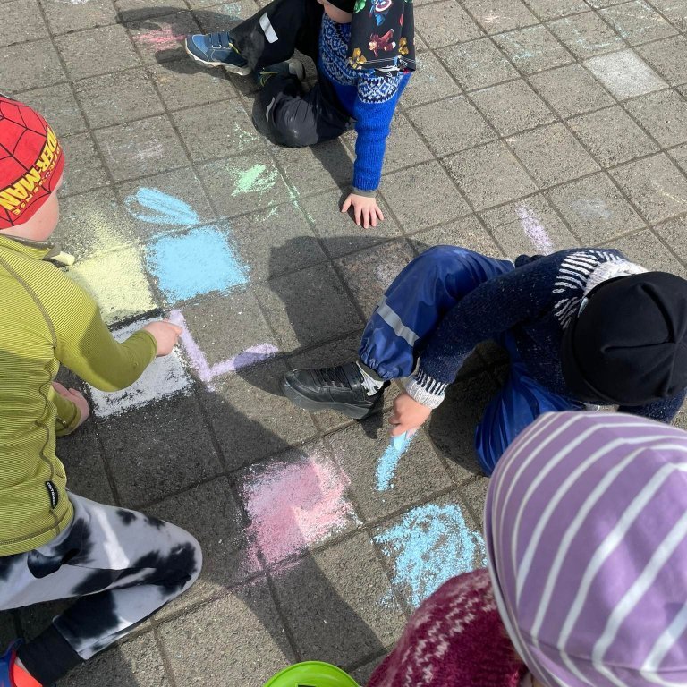 279735541_737992697379731_8034331764972564825_n