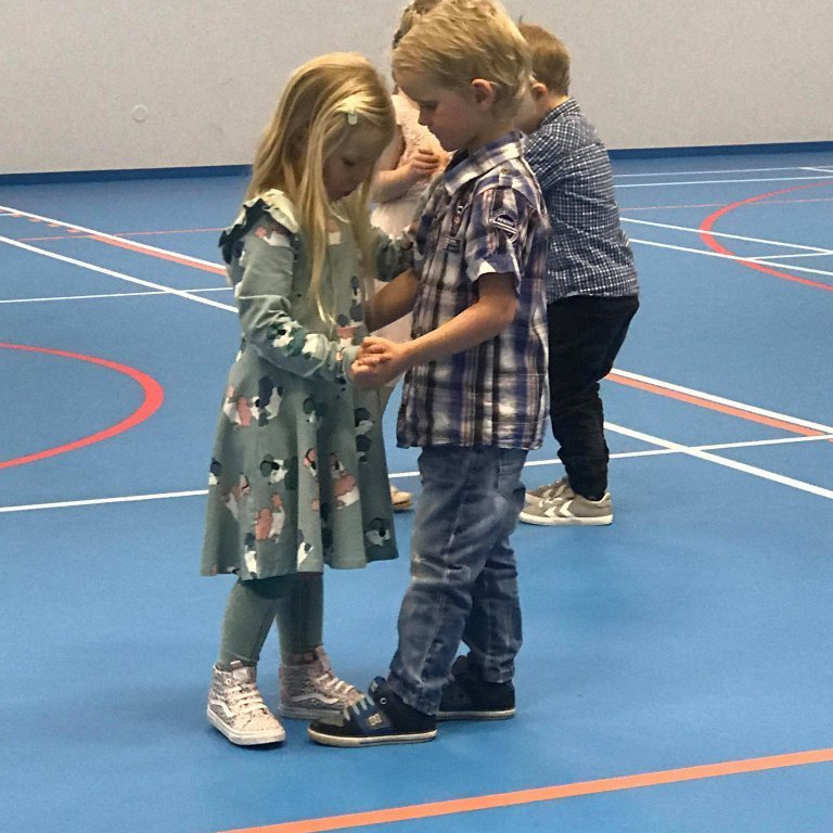 45977235_545310662607000_8028783946407870464_n