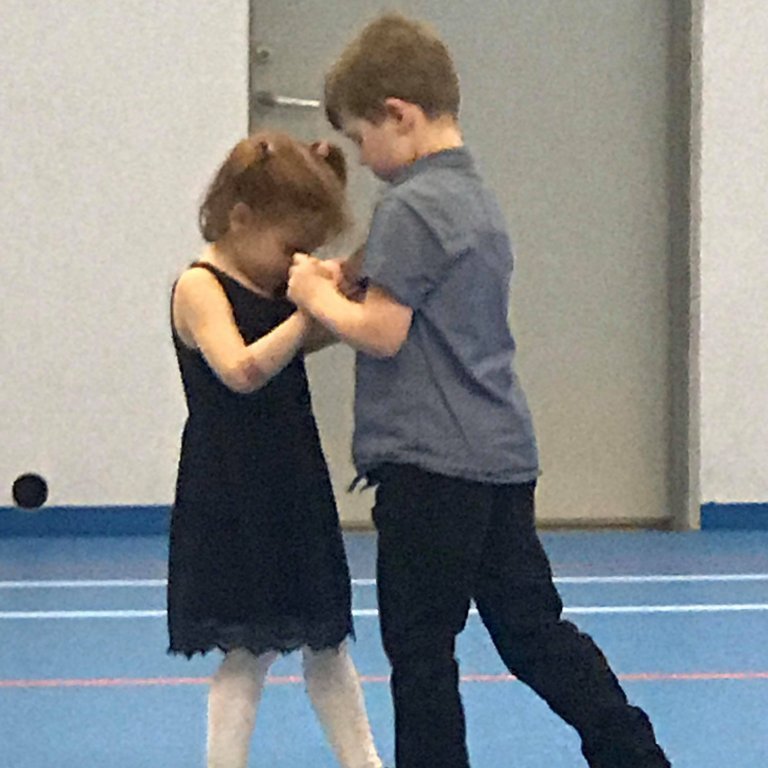 46043957_181196142818577_8821407052644483072_n