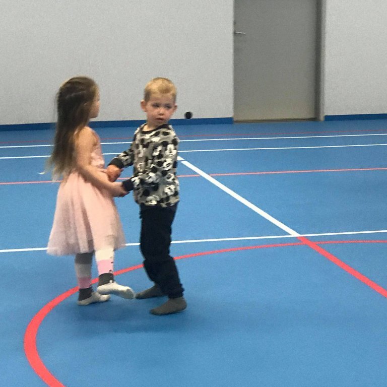 46049014_2186616211657039_4297862035238027264_n