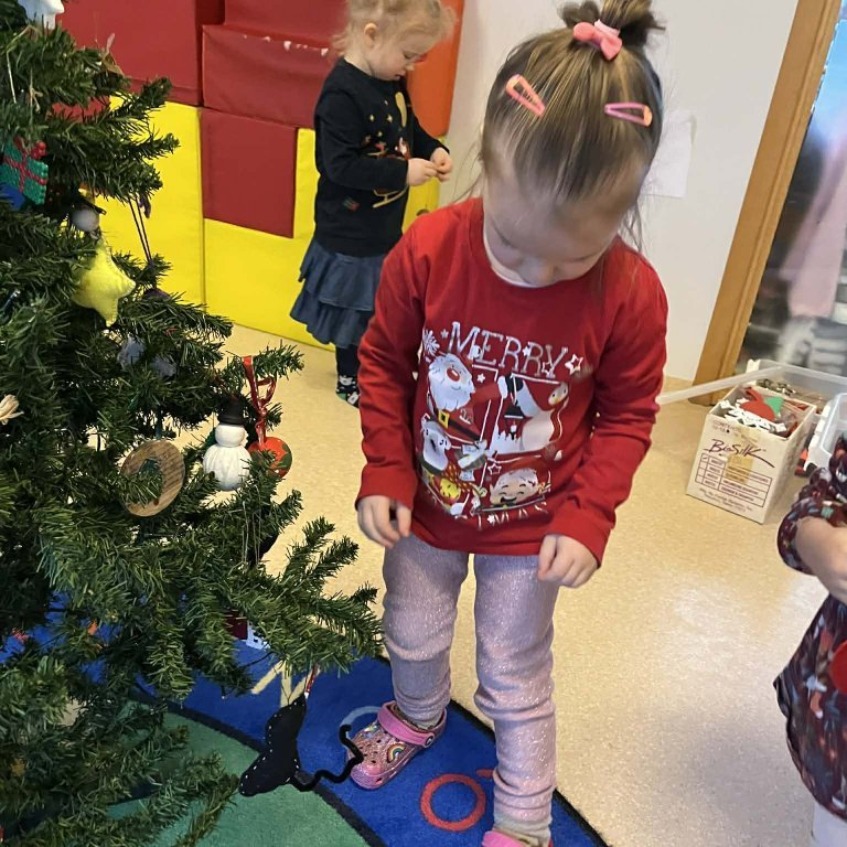 7eb78afe-898c-4d1f-a94b-f979d66972f8