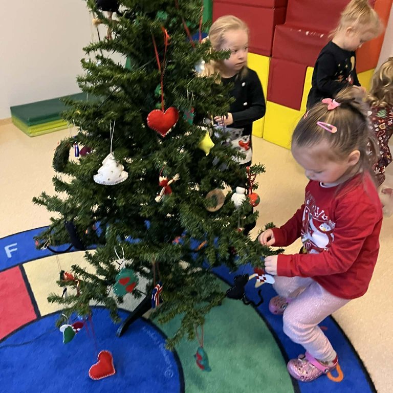 cbb8d8d5-3c62-4840-836a-693ce4638b82