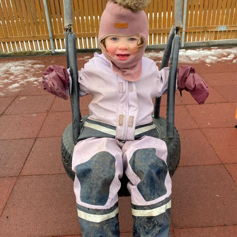 d8853539-f8fa-48d2-9c75-56d6e66870ff-copy