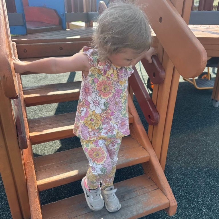 23094a85-c073-4948-8b16-7c4a5c7122ea