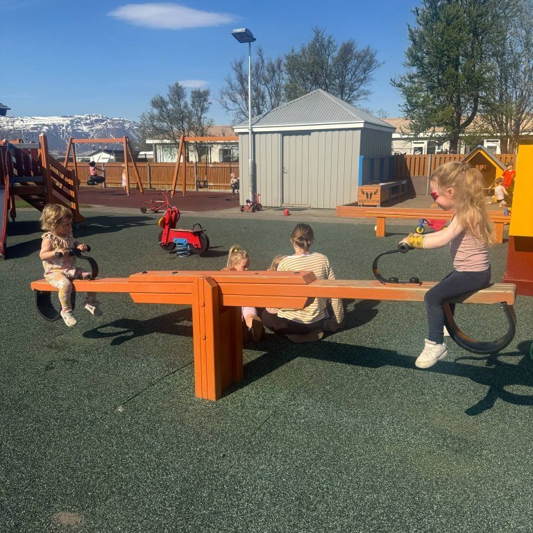 b9bfbe5a-7714-43bf-ba5f-1e404637f8e8