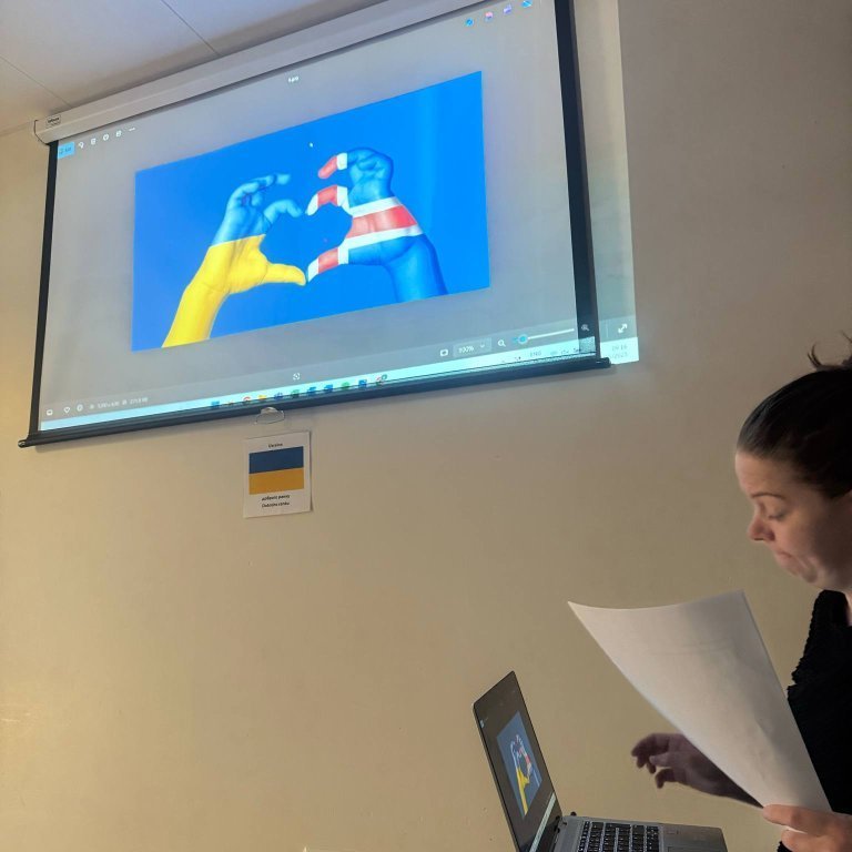 eb3f3adc-d4ee-4f43-89a4-d6e1f775bbc1