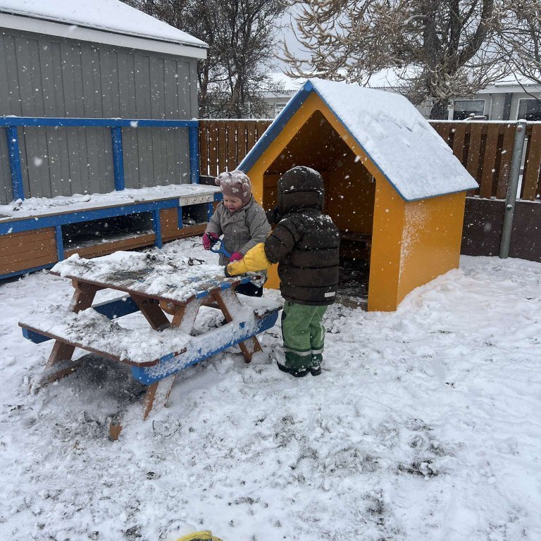 462573255_1090423165778377_3998025950778275211_n