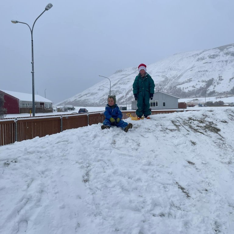 4e4081d3-fa37-45e9-8c14-5c41cc97033e