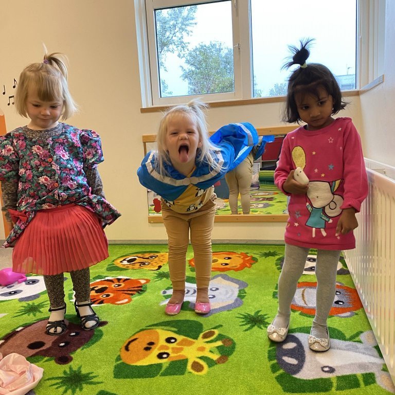 1d19e135-0e5d-46c0-8cdc-7f1425c002d4