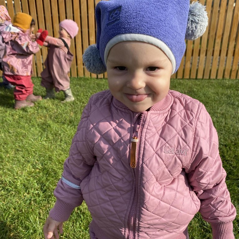 a6c9fc7c-3334-4d4c-b6df-e15519081475