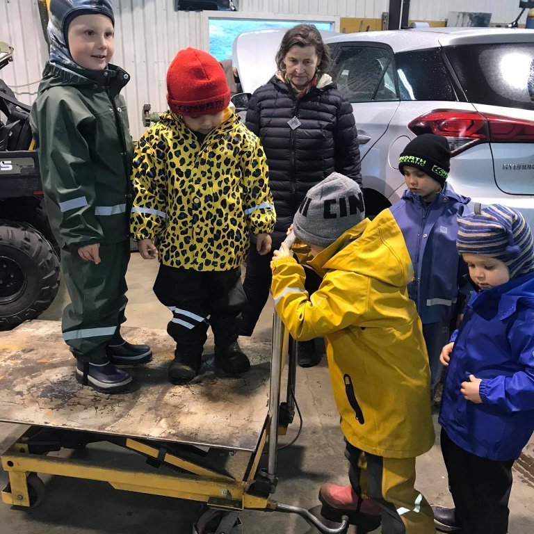 121007575_941655979658517_4363362078741046583_n