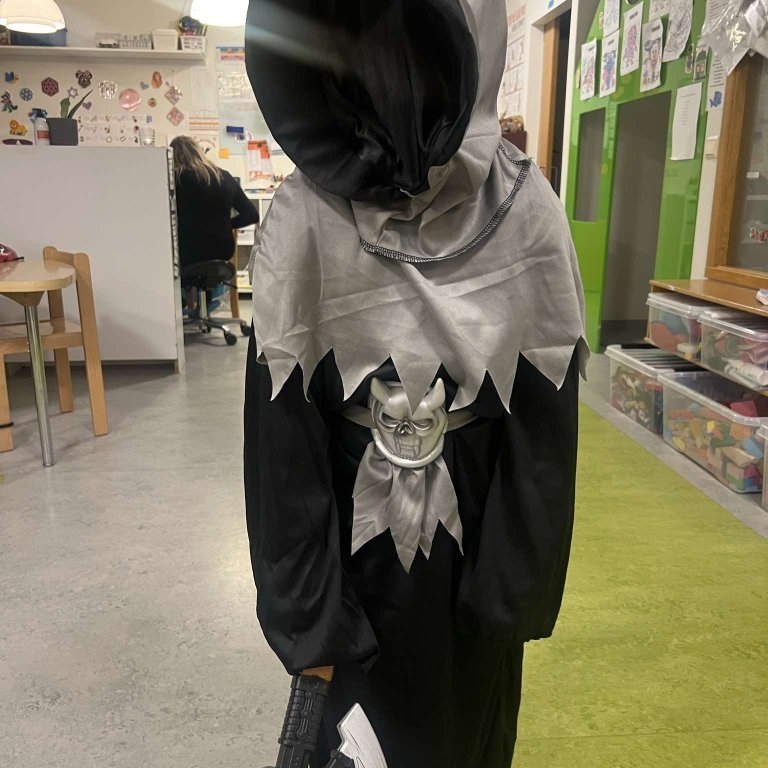 462551953_901613375251483_7474767839430651200_n