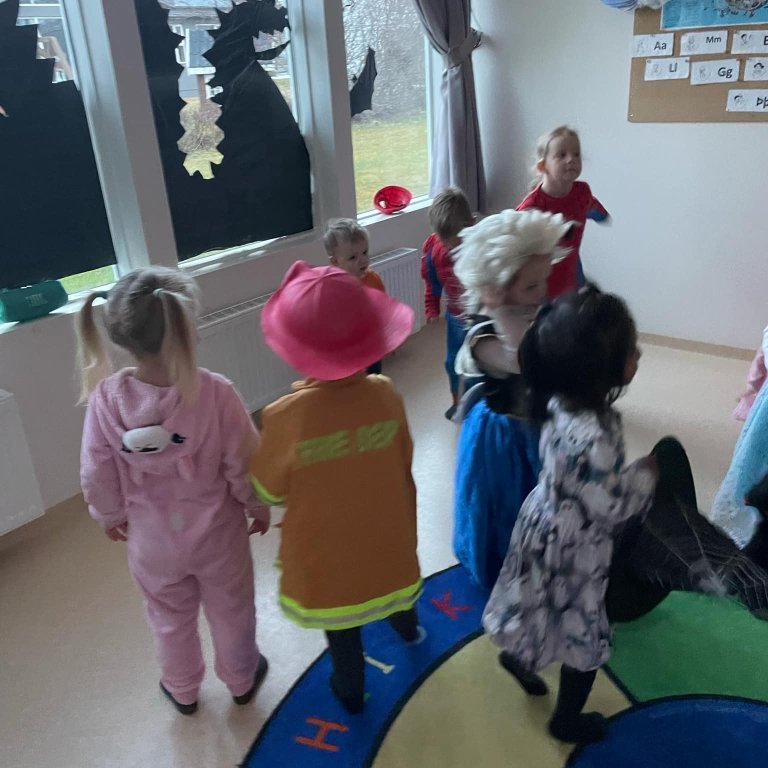 e3ca43bc-64c3-4f4c-ad8d-e3567f55f9c6