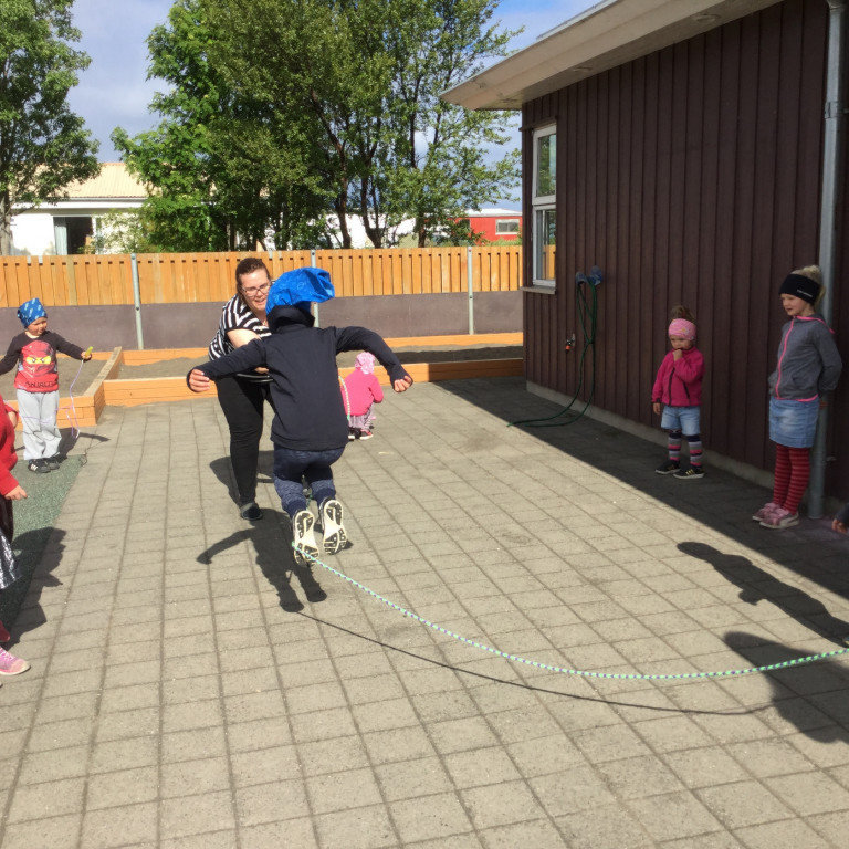 file-28-06-2017-11-35-43