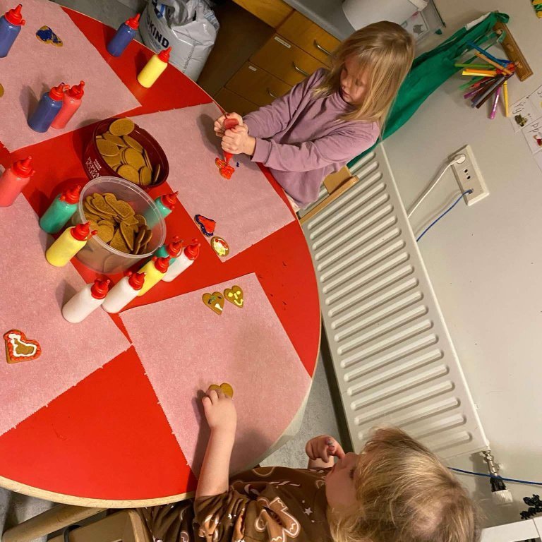 978e2460-b5f1-40a5-88c2-cffc182b1e53