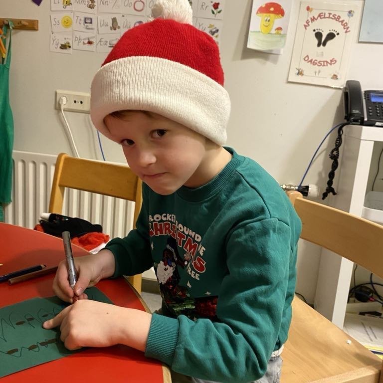 d79c5946-7950-45f0-83fb-2d08a1d4fa39