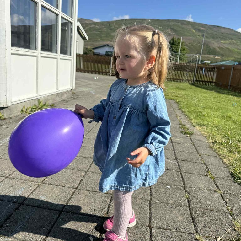 023f97e9-590d-4d27-9f39-c05b64a68f94