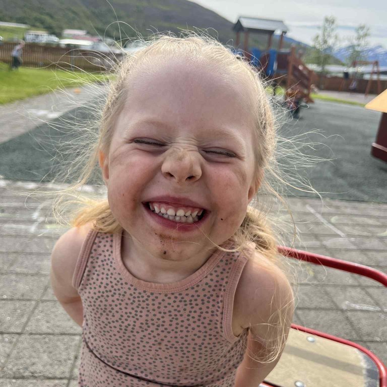 769b951d-e531-4692-ae85-f9d8457380f8