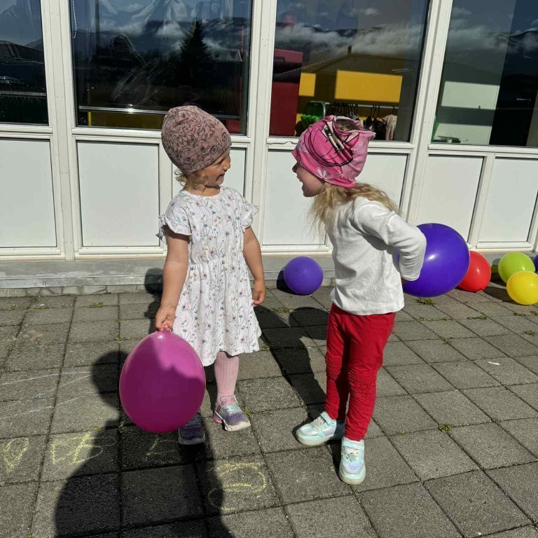 a1cf4942-aef7-40f3-a53a-47d194e9d8dd