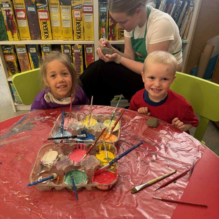 bf28a009-bfd3-48b7-ae93-7f928efe557d