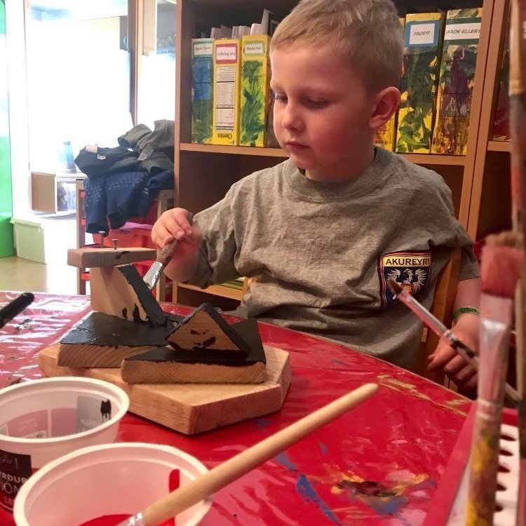 196774888_130963319113787_5980794487072299635_n