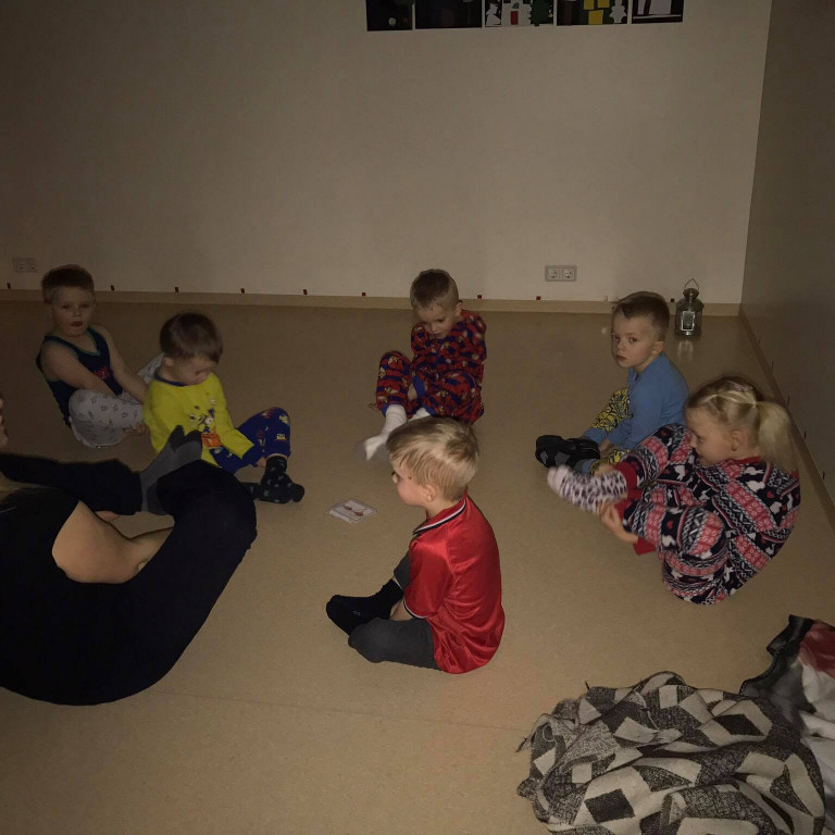 16357390_629460763898915_1140777632_o