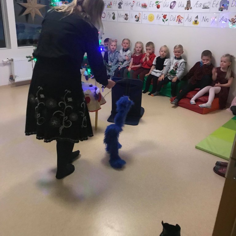 48374351_327218874541519_5437336233464299520_n-copy