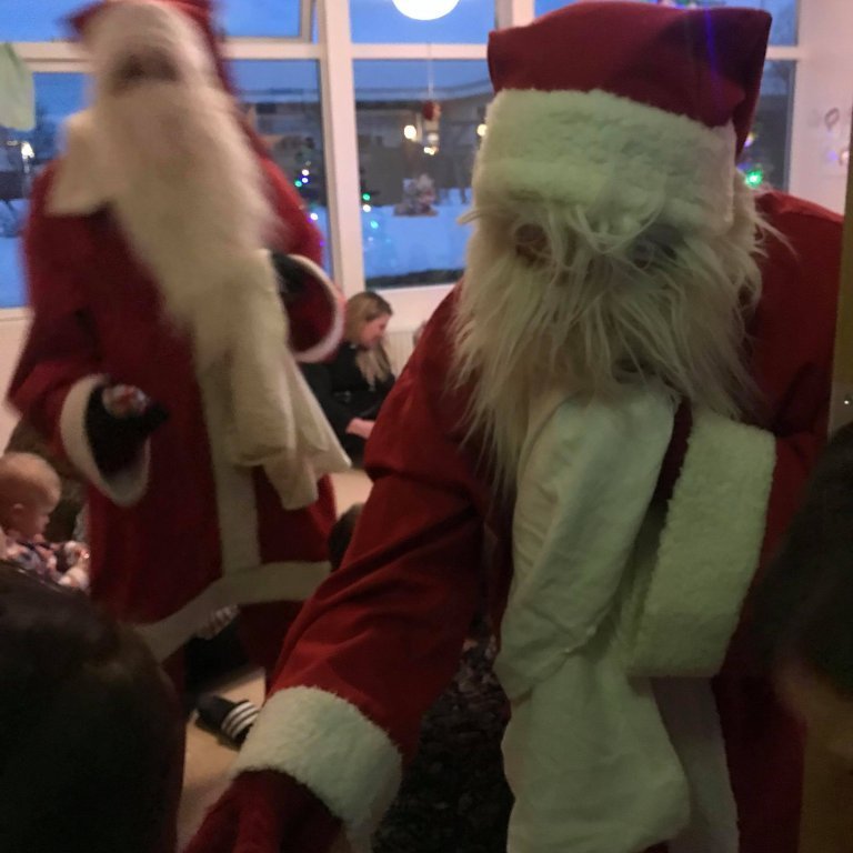 48380031_322200515045628_4843110547236847616_n-copy