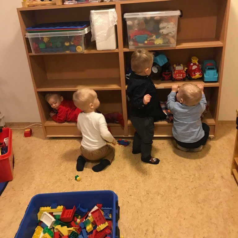 48381332_776938639305584_2150923053515669504_n-copy