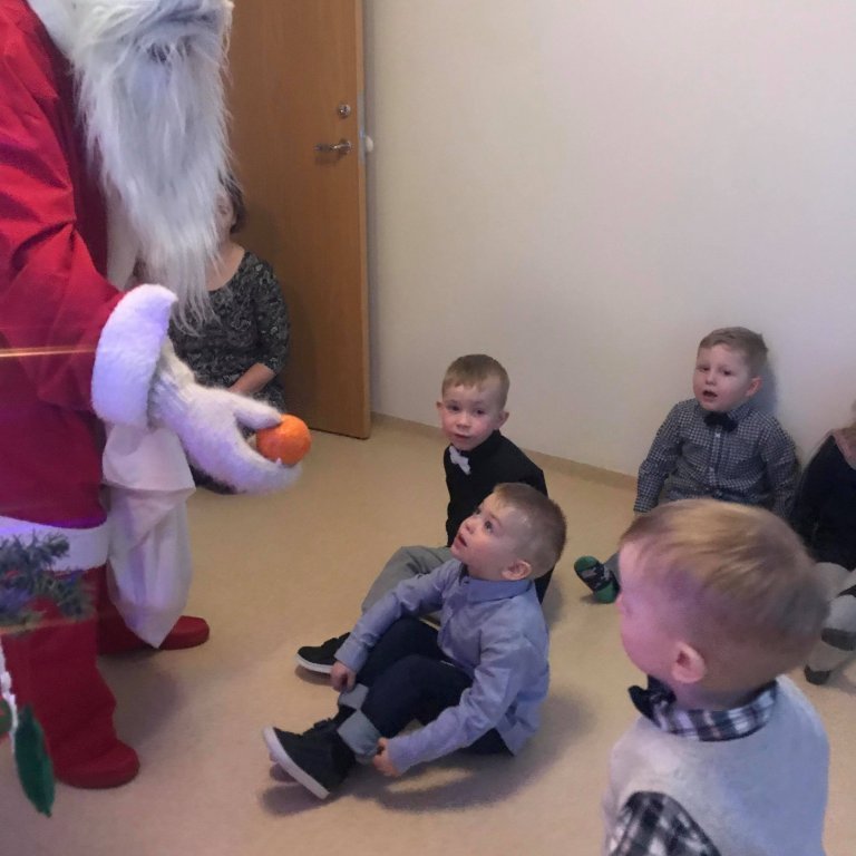 80403168_2423300337923665_1796563899131101184_n