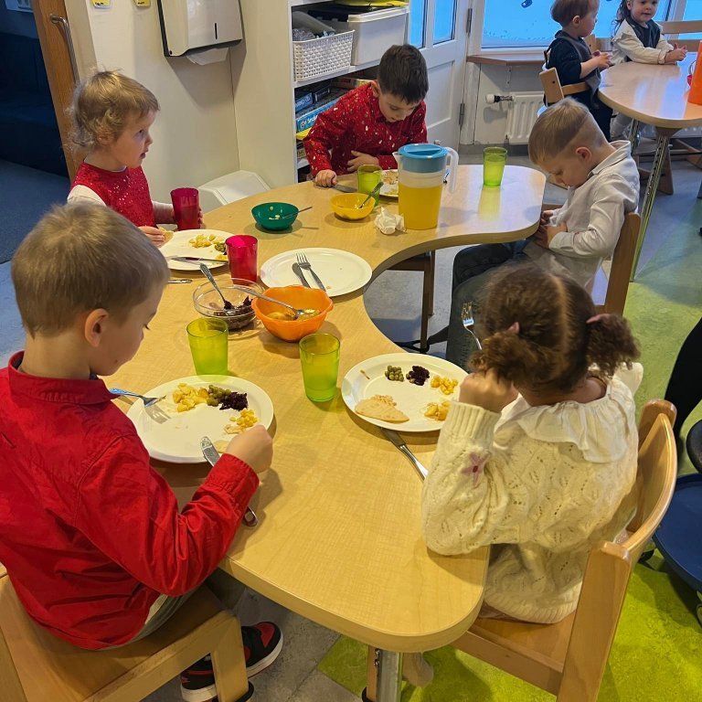 320845861_1545137645954426_2102190783658521835_n