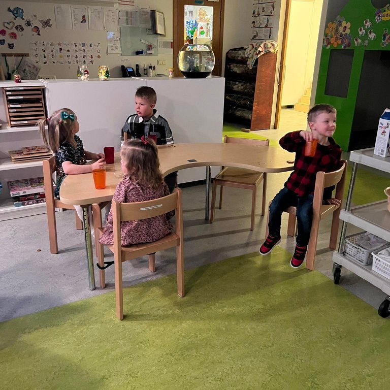 321301755_1250221739229358_893817270206956658_n