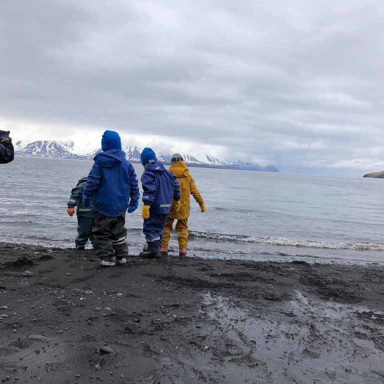 187693000_1234560076972963_3352278639101924570_n