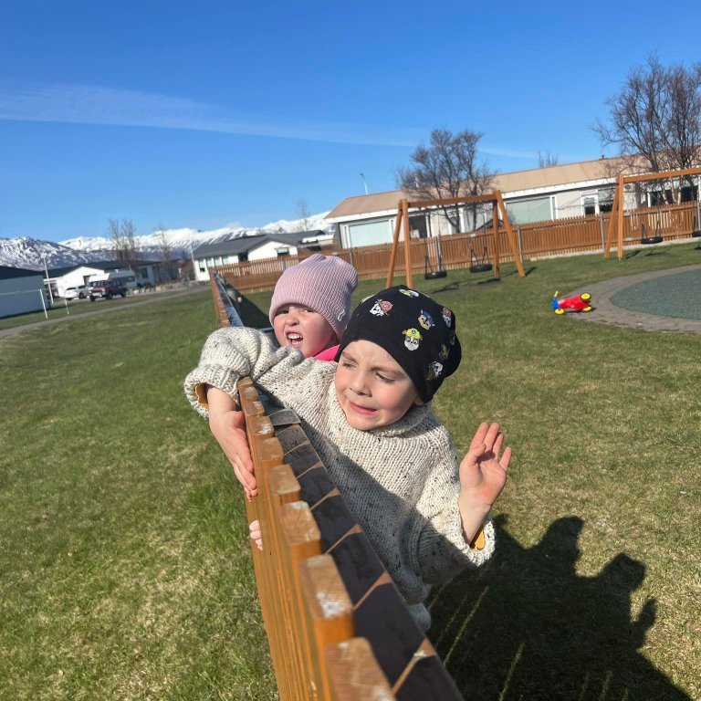 344559221_1216358345683605_1078728135560587753_n