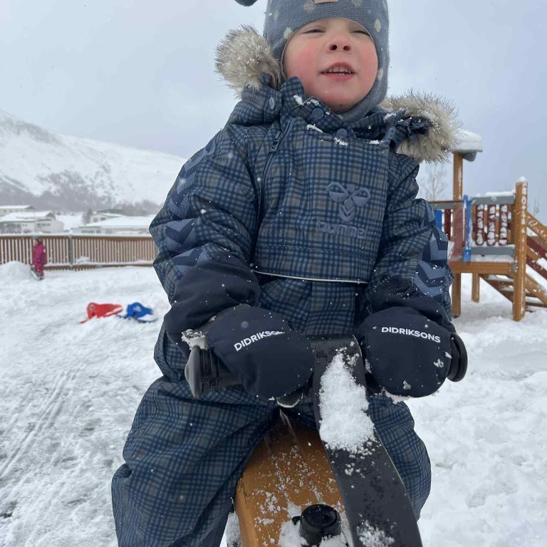 3a7e642c-ec4b-4b54-a1f7-2d3951143e17