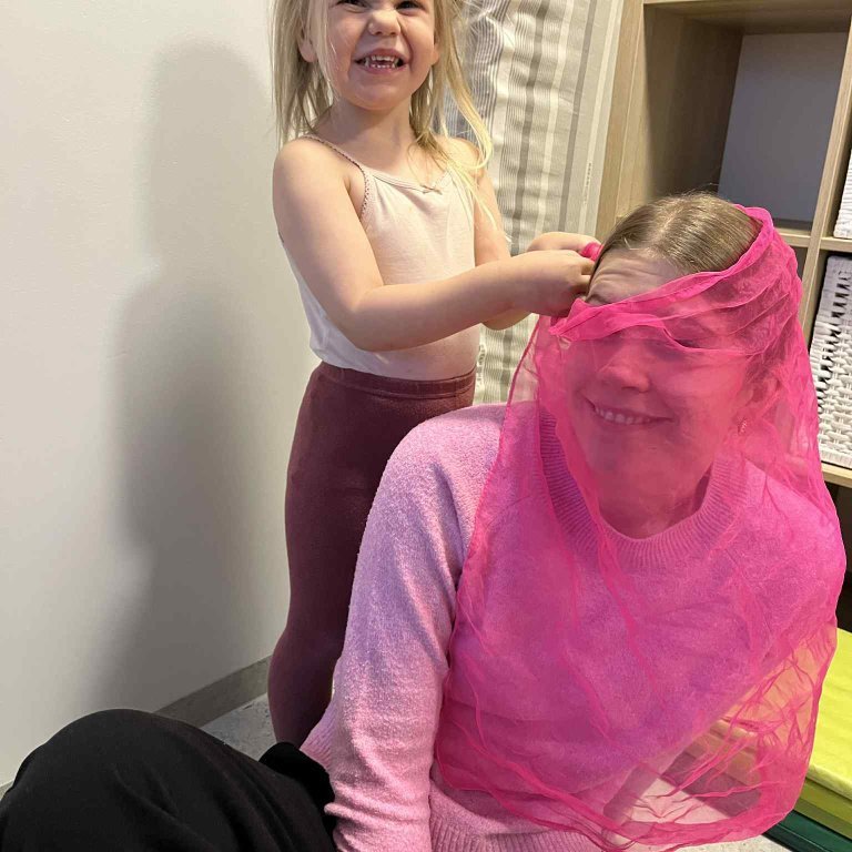 6e49c3fd-f6d3-41ad-a7dd-61aeb988646e