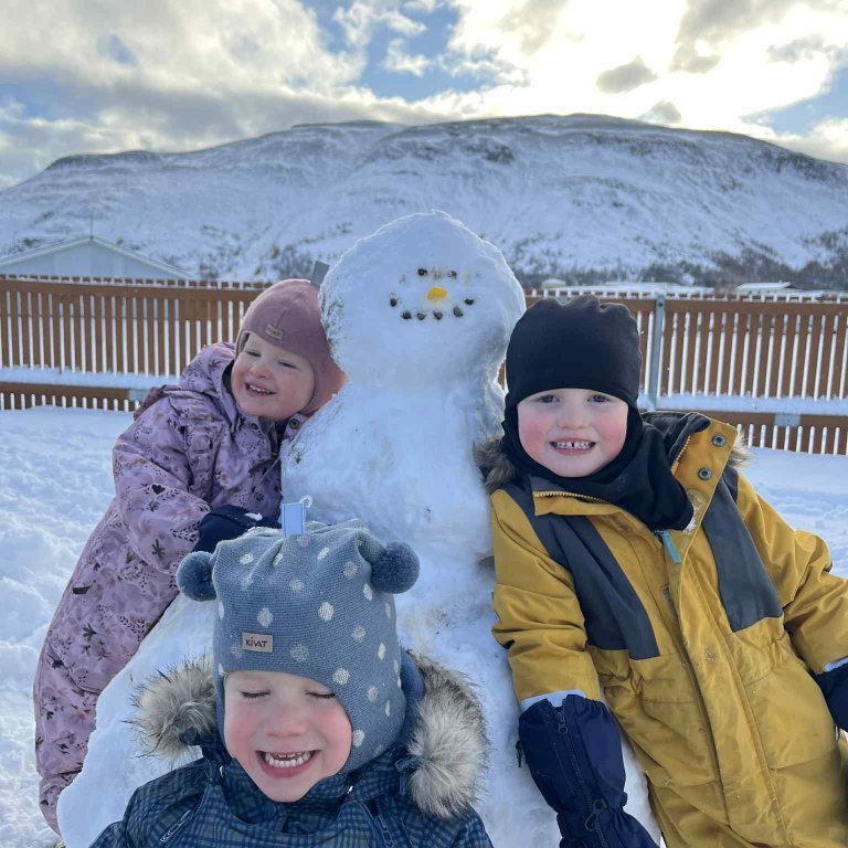 a84e6a5d-6398-44af-8983-e3fc87f2c2e2