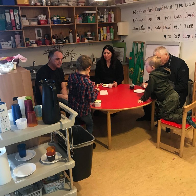 55857837_326814238188686_4532519407406022656_n