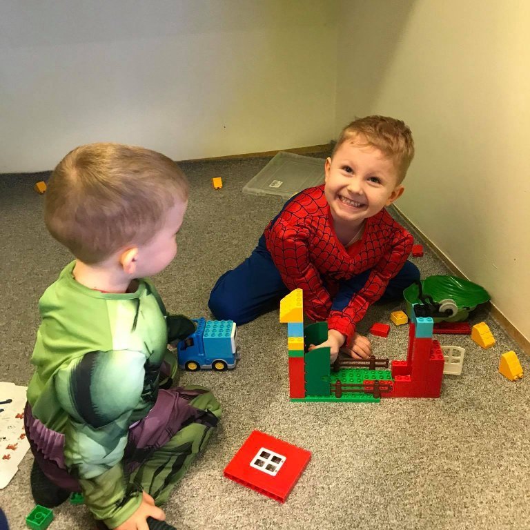 85254217_489328122010532_5111161530649411584_n